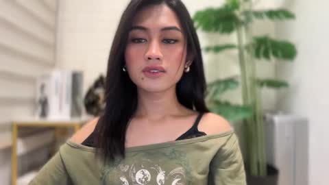 Snapshot of catalina2605 chatting on 9, 11, 2025 catalina2605 online show from 9, 11, 2025