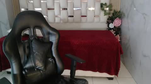 Catalina  online show from 19, 3, 2026