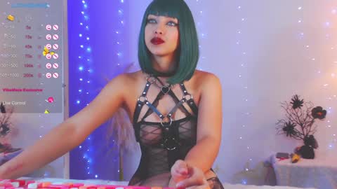 Catalina lovers online show from 3, 12, 2024