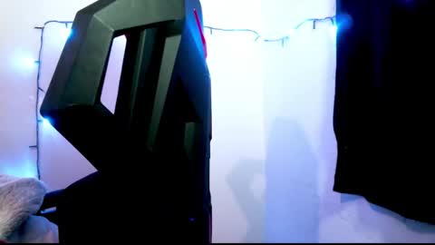 catalina_colombia online show from 11, 3, 2025