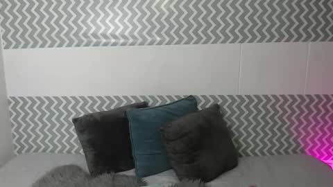 Snapshot of catalinahenao chatting on 30, 10, 2025 cata online show from 30, 10, 2025