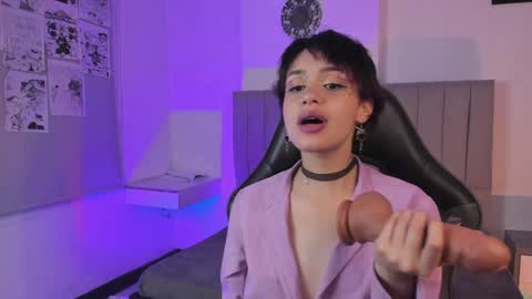 Cat  online show from 22, 1, 2025