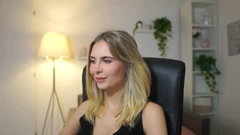 catecrago  online show from 2, 12, 2025