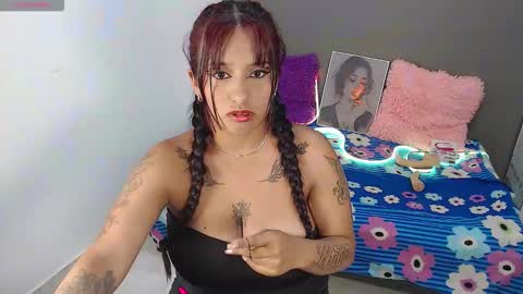Snapshot of caterina_2 chatting on 8, 9, 2025 Catherina   online show from 8, 9, 2025
