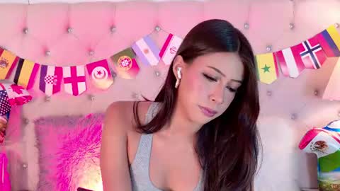Snapshot of caterinaromano_ chatting on 25, 6, 2026 CaterinaRomano online show from 25, 6, 2026