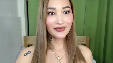 Snapshot of cathalea_toni chatting on 23, 9, 2025 red online show from 23, 9, 2025