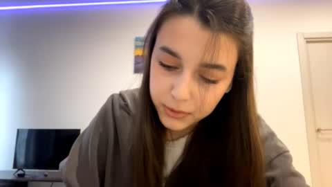 Snapshot of cathiebrackelsberg chatting on 13, 10, 2025 Emma online show from 13, 10, 2025