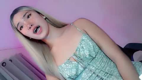 Snapshot of cathleashemalegoddess chatting on 28, 10, 2025 cathleashemalegoddess online show from 28, 10, 2025