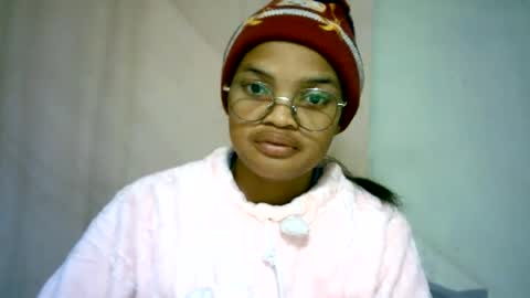 Snapshot of cathyxlisa chatting on 3, 7, 2026 CathyXLisa online show from 3, 7, 2026