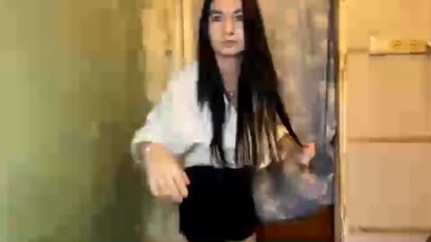 Lola online show from 17, 12, 2025