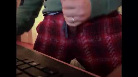 Snapshot of catmandoo21001 chatting on 28, 12, 2024 catmandoo21001 online show from 28, 12, 2024