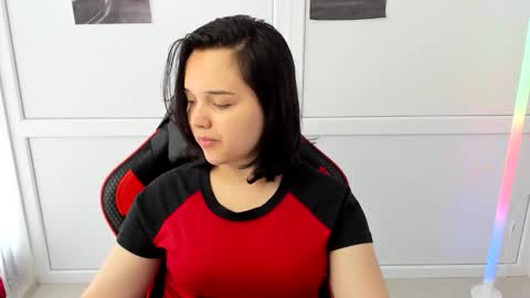 Snapshot of catrine_cute chatting on 21, 5, 2026 Catrine online show from 21, 5, 2026