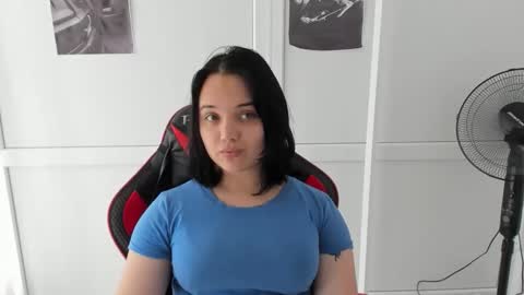 Snapshot of catrine_cute chatting on 3, 6, 2026 Catrine online show from 3, 6, 2026