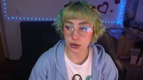 Snapshot of catsito chatting on 19, 7, 2026 im MIA -Independent Model MY OF is catsito3 online show from 19, 7, 2026
