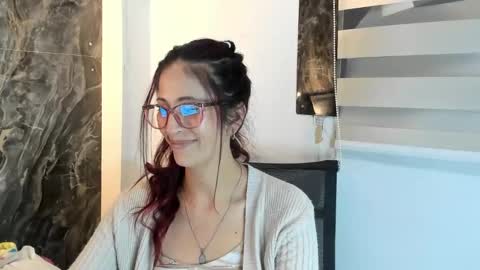 CATT EVANS online show from 7, 1, 2025