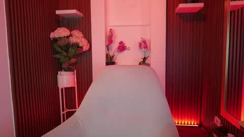 cattleyascaly online show from 2, 10, 2025