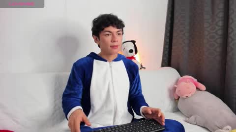 Snapshot of caydensmit chatting on 17, 11, 2025 Cayden online show from 17, 11, 2025