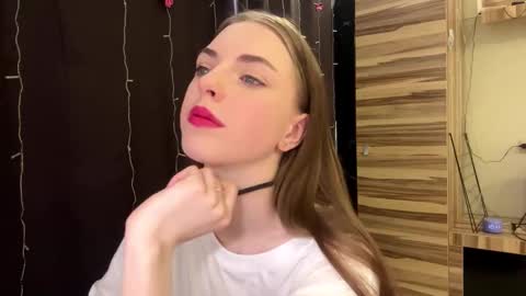 Snapshot of caylakimbro chatting on 1, 3, 2026 Polly online show from 1, 3, 2026