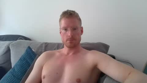 Snapshot of ccloser87 chatting on 14, 6, 2026 ccloser87 online show from 14, 6, 2026