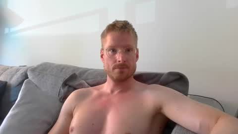 Snapshot of ccloser87 chatting on 20, 6, 2026 ccloser87 online show from 20, 6, 2026