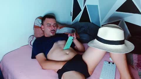 Col boy online show from 15, 1, 2026