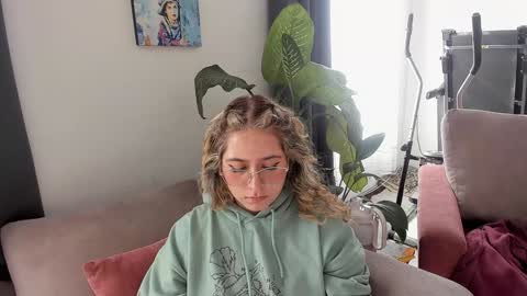 ccuteass online show from 1, 12, 2024