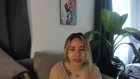 ccuteass online show from 14, 2, 2025