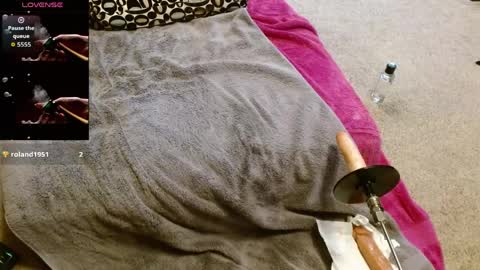 Boy looking for older men for first bottoming experience online show from 4, 4, 2026