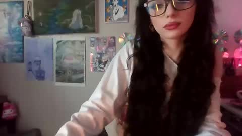 Cecelia Taylor online show from 15, 4, 2026