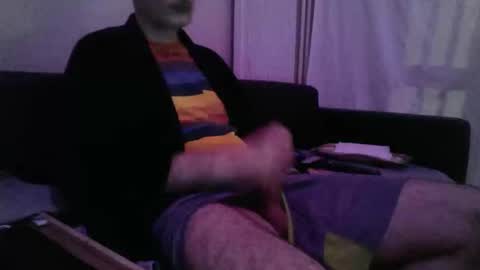 Snapshot of cedricodereims51 chatting on 14, 12, 2025 cedricodereims51 online show from 14, 12, 2025