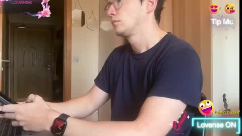 Snapshot of ceedm91 chatting on 4, 3, 2026 ceedm91 online show from 4, 3, 2026