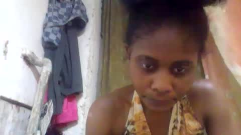 Snapshot of celena438935 chatting on 2, 12, 2025 celena438935 online show from 2, 12, 2025