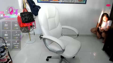 Snapshot of celesstebruce chatting on 12, 3, 2025 meli online show from 12, 3, 2025