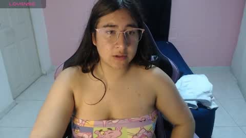 Snapshot of celeste817631 chatting on 15, 5, 2026 celeste817631 online show from 15, 5, 2026