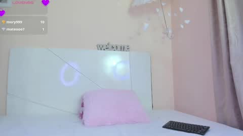 Snapshot of celeste_chic chatting on 26, 9, 2025 celeste_chic online show from 26, 9, 2025