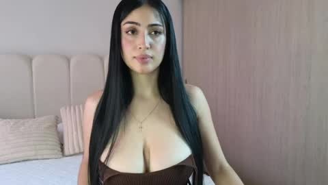 Snapshot of celeste_tailor_ chatting on 13, 5, 2026 Celeste Tailor online show from 13, 5, 2026