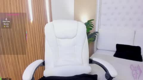 Celeste Wayne online show from 15, 4, 2026