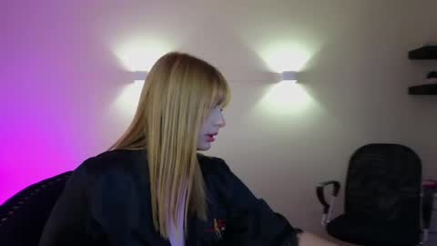 Snapshot of celestenoa chatting on 23, 5, 2026 celesteNoa online show from 23, 5, 2026