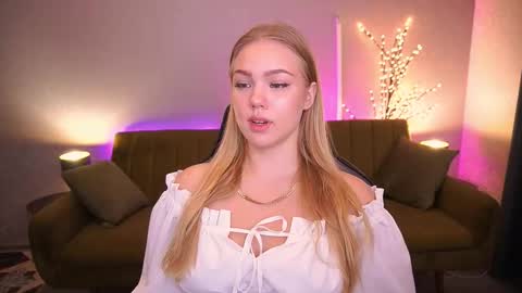 Snapshot of celestenoirr chatting on 30, 9, 2025 celestenoirr online show from 30, 9, 2025