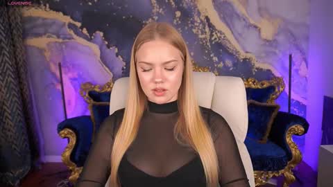 Snapshot of celestenoirr chatting on 30, 10, 2025 celestenoirr online show from 30, 10, 2025