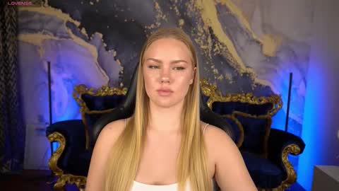 Snapshot of celestenoirr chatting on 4, 11, 2025 celestenoirr online show from 4, 11, 2025