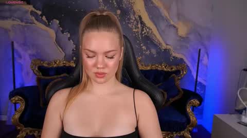 Snapshot of celestenoirr chatting on 5, 11, 2025 celestenoirr online show from 5, 11, 2025