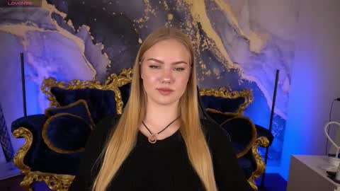 Snapshot of celestenoirr chatting on 25, 11, 2025 celestenoirr online show from 25, 11, 2025