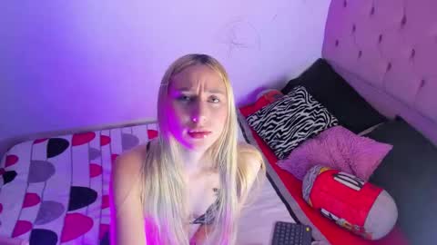Snapshot of celestepaige__ chatting on 29, 10, 2025 Celeste online show from 29, 10, 2025