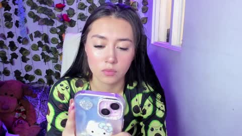 Snapshot of celestinepurple chatting on 24, 12, 2024 Celestineeeeee online show from 24, 12, 2024