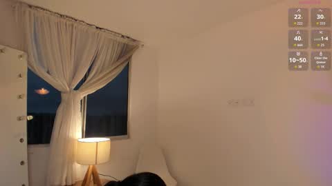 Ari online show from 10, 11, 2025