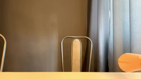 Eva online show from 27, 4, 2026