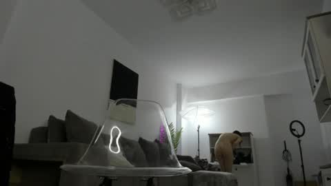 Snapshot of celine_roxelle chatting on 16, 5, 2026 Celine Roxelle online show from 16, 5, 2026