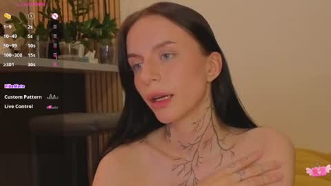 Livia online show from 23, 7, 2026