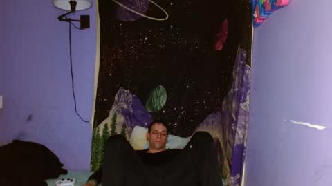 Snapshot of cguffey2284 chatting on 10, 1, 2025 cguffey2284 online show from 10, 1, 2025